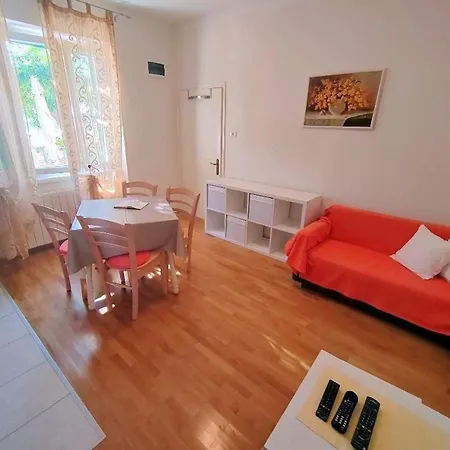 Apartman By The Sea Barbat, Rab - 22424 Rab Town