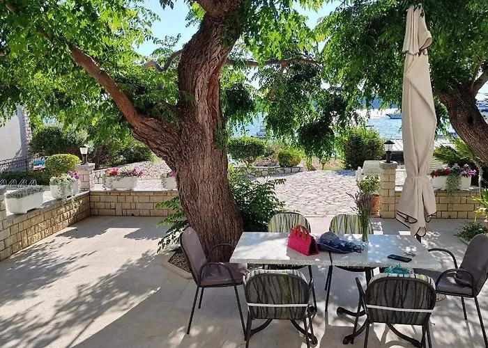 公寓 By The Sea Barbat, Rab - 22424 *